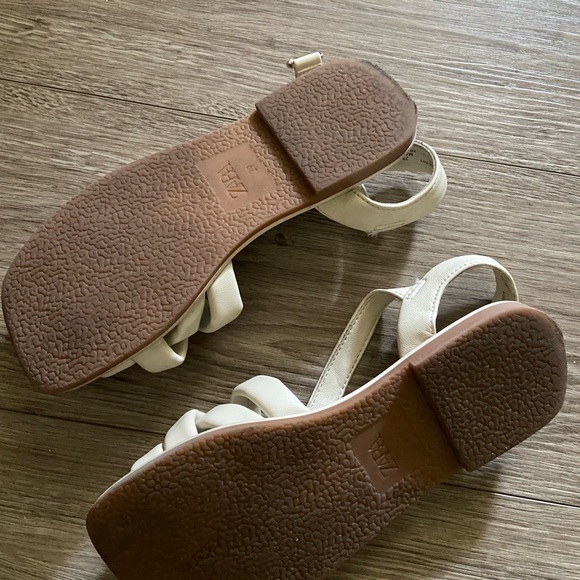 Zara kids sandals - Picture 2 of 4